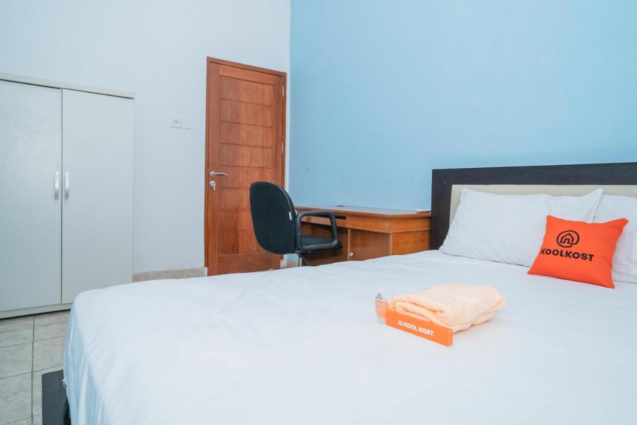Hotel Koolkost @ Harapan Jaya Bekasi Esterno foto