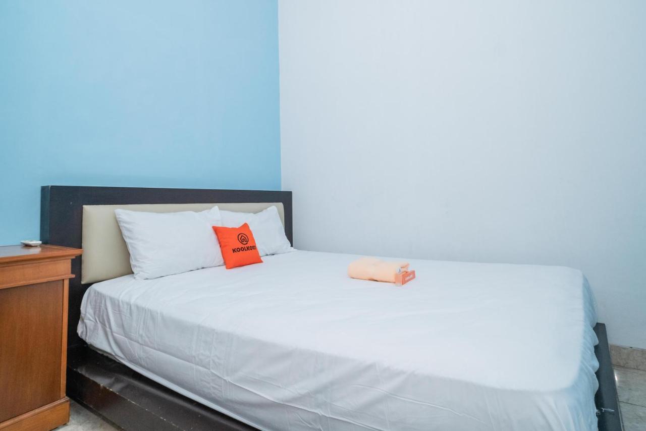 Hotel Koolkost @ Harapan Jaya Bekasi Esterno foto